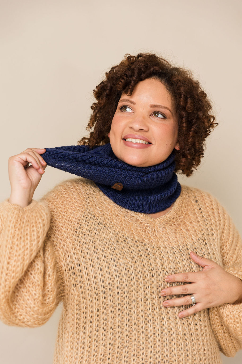 Ribbed wool snood