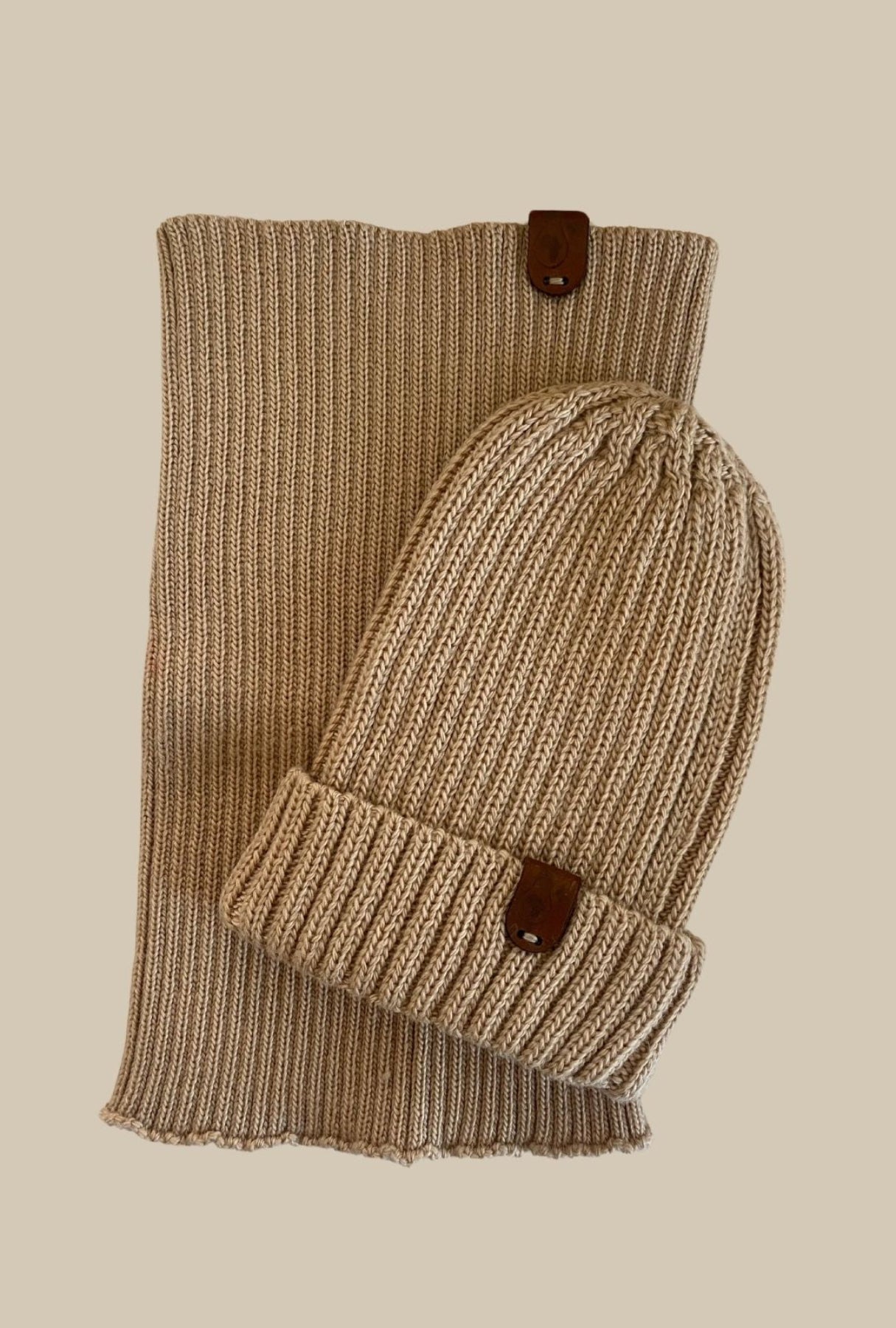 Merino wool beanie and snood from Luminous Ware